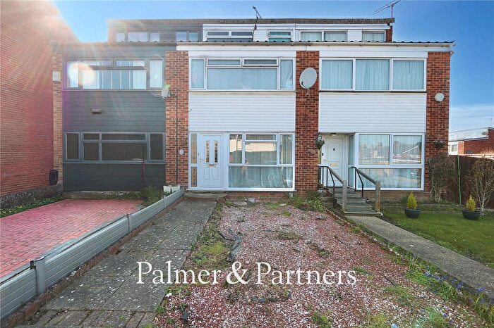 3 Bedroom Terraced House For Sale In Waveney Road, Ipswich, Suffolk, IP1