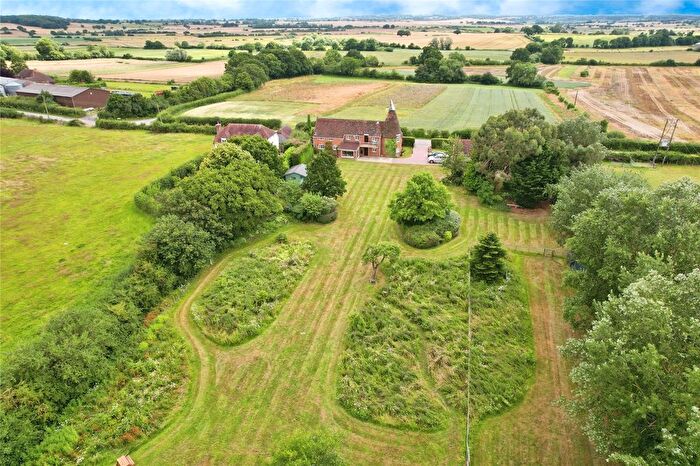 4 Bedroom Detached House For Sale In Brook Street, Woodchurch, Ashford, Kent, TN26