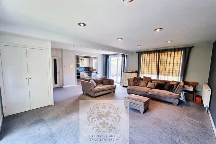 3 Bedroom House To Rent In Perifield Road, West Dulwich, SE21