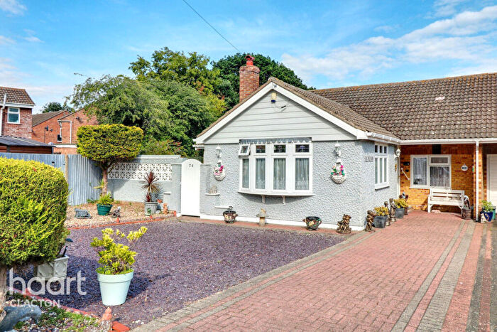 3 Bedroom Semi-Detached Bungalow For Sale In Jubilee Avenue, Clacton-On-Sea, CO16