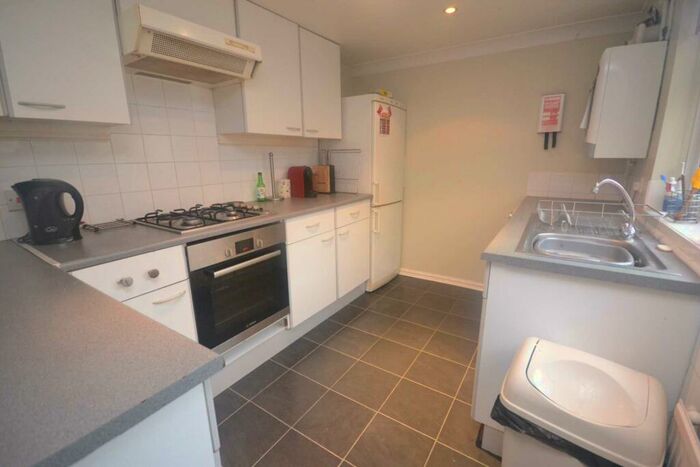 3 Bedroom Terraced House To Rent In Hatherley Road, Reading, RG1