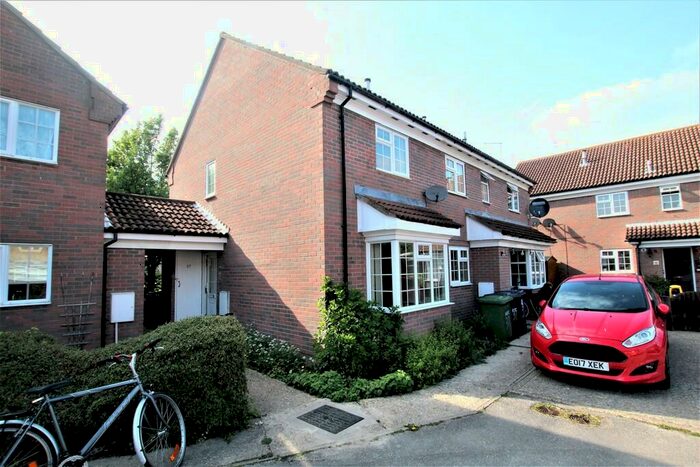 2 Bedroom Terraced House To Rent In Alwyn Close, St. Ives, PE27