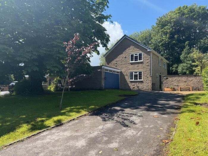 4 Bedroom Detached House For Sale In Park Road, Buxton, SK17
