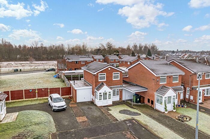 2 Bedroom Link Detached House For Sale In Wraxall Crescent, Leigh, WN7