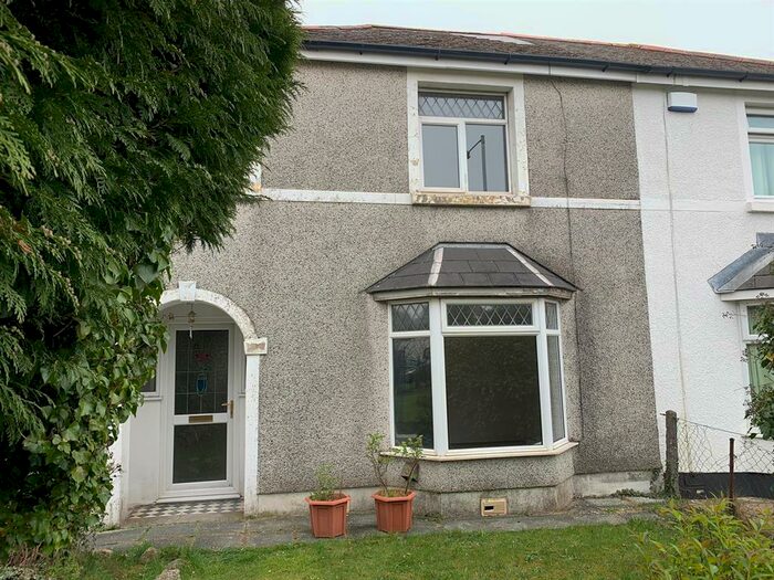 3 Bedroom Semi-Detached House To Rent In Litchard Cross, Bridgend, CF31