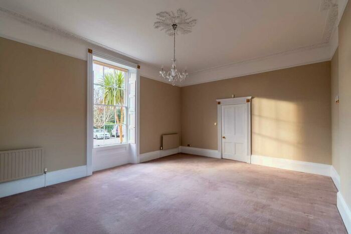 6 Bedroom House To Rent In Bathwick Terrace, Bathwick Hill, BA2
