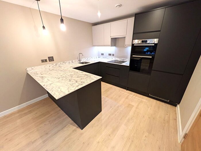 1 Bedroom Flat To Rent In Midland House, Notte Street, PL1