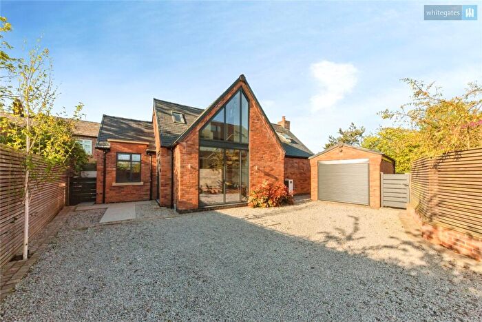 3 Bedroom Detached House For Sale In Magpie Lane, Willaston, Nantwich, CW5