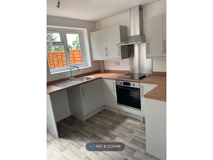 2 Bedroom Terraced House To Rent In Belmont Road, Stourbridge, DY9