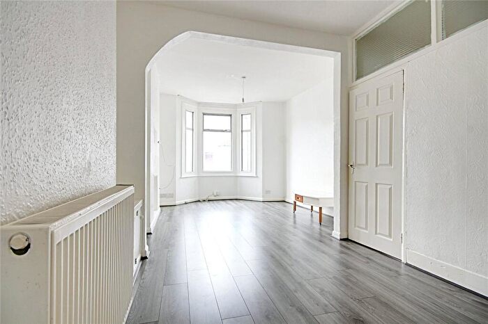 2 Bedroom Terraced House To Rent In Shrubbery Road, London, N9