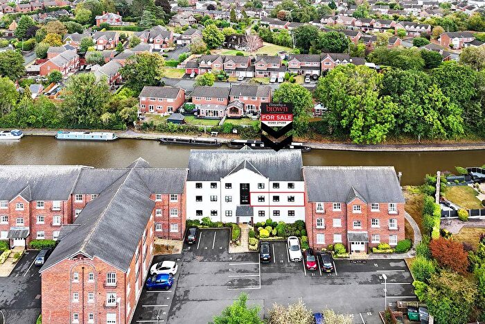 2 Bedroom Flat For Sale In Canal Road, Congleton, CW12