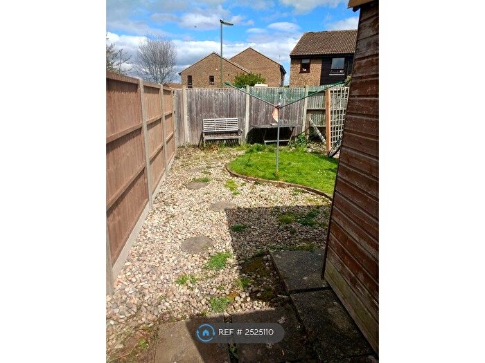 1 Bedroom End Of Terrace House To Rent In Ashbury Crescent, Guildford, GU4