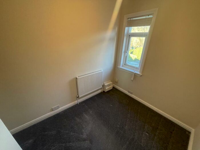 2 Bedroom Apartment To Rent In Wollaston - King Street, DY8