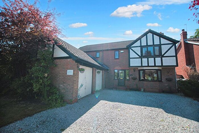 4 Bedroom Detached House For Sale In Marsh Lane, Ryehill, HU12