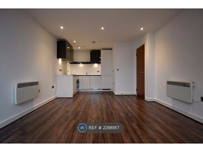 1 Bedroom Flat To Rent In Churchill Way, Basingstoke, RG21