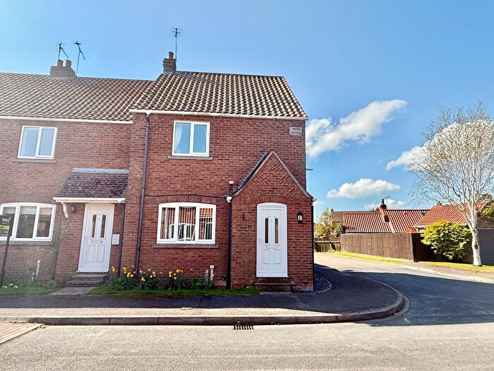 2 Bedroom Semi-Detached House To Rent In Boardman Park, Brandesburton, YO25