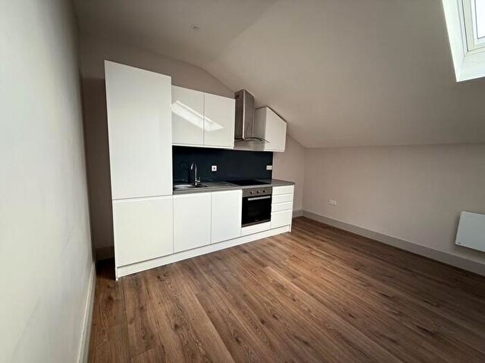 1 Bedroom Flat To Rent In Quilters Way, Stoke Mandeville, Aylesbury, HP22