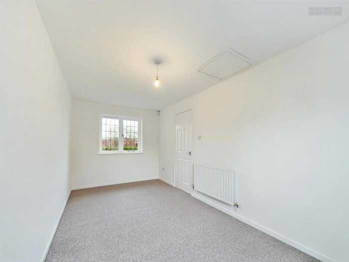 3 Bedroom End Of Terrace House For Sale In Rothwell Way, Peterborough, PE2