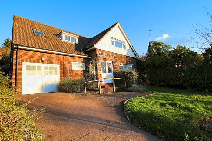 5 Bedroom Bungalow To Rent In Hill Brow, Hove, BN3