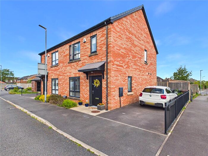 2 Bedroom Semi-Detached House For Sale In Hazelwood Drive, Hesketh Bank, Preston, Lancashire, PR4