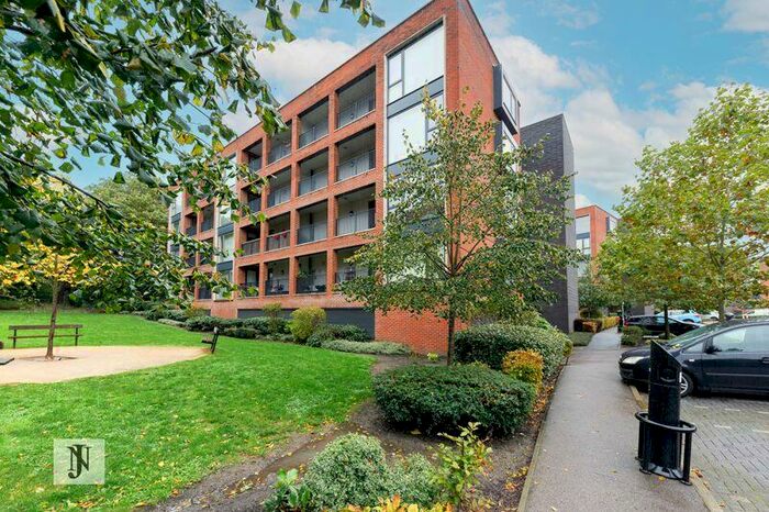 1 Bedroom Flat To Rent In Cornflower Court, Ebony Crescent, Cockfosters, EN4