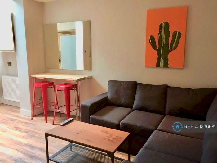 4 Bedroom Terraced House To Rent In Fylde Road, Preston, PR2