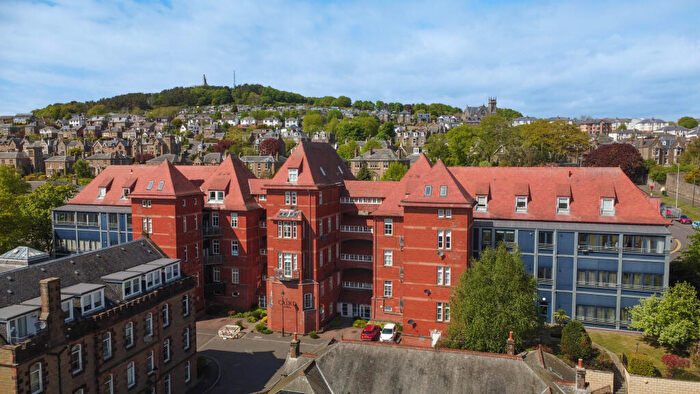 3 Bedroom Apartment For Sale In Scrimgeour Place, Dundee, DD3
