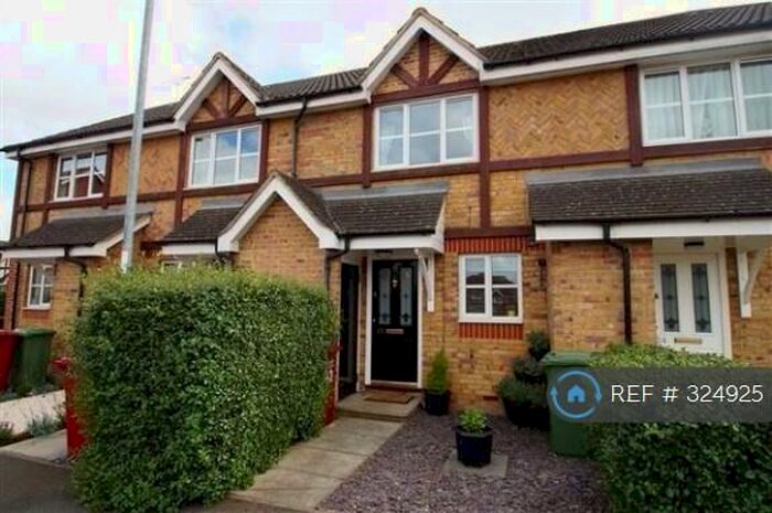 2 Bedroom Terraced House To Rent In Two Mile Drive, Slough, SL1