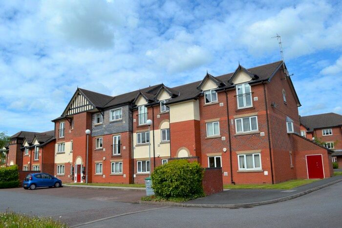 2 Bedroom Flat To Rent In Scholars Court, Collegiate Way, Clifton, M27