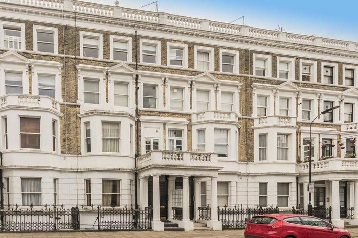 1 Bedroom Flat To Rent In Comeragh Road, London, W14