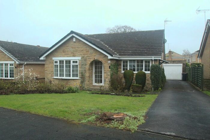3 Bedroom Bungalow To Rent In Rossett Avenue, Harrogate, North Yorkshire, Uk, HG2