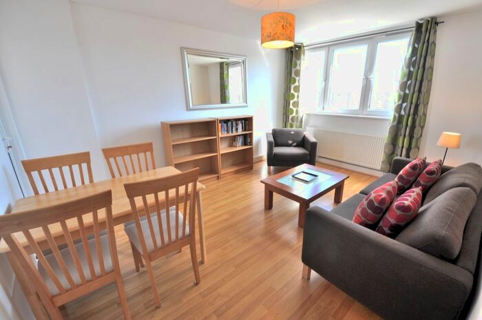 3 Bedroom Flat To Rent In Radnor Street, London, EC1V