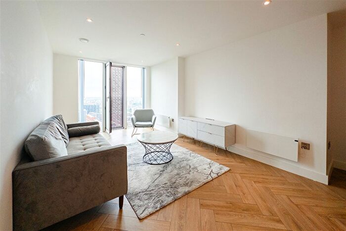 2 Bedroom Flat For Sale In Elizabeth Tower, Crown Street, M15