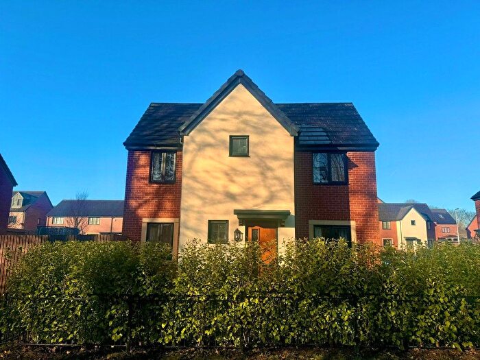3 Bedroom Detached House For Sale In Glendale Road, Castlefields, Runcorn, Cheshire, WA7