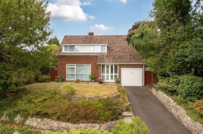 3 Bedroom Detached House For Sale In Culverden Park, Tunbridge Wells, TN4