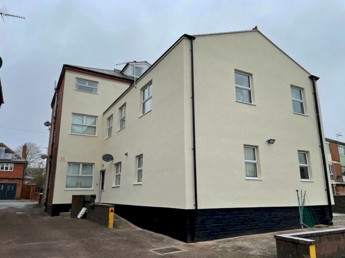 1 Bedroom Flat To Rent In Clarence Road, Hinckley, LE10