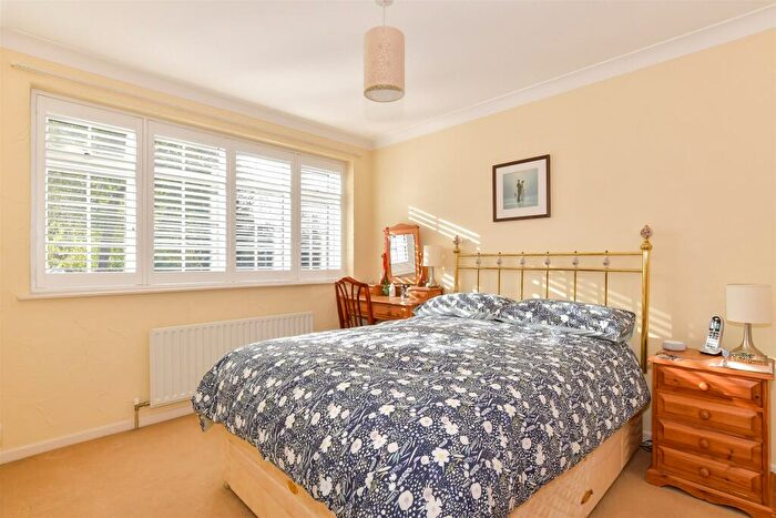 3 Bedroom Terraced House For Sale In Hook Close, Chatham, Kent, ME5