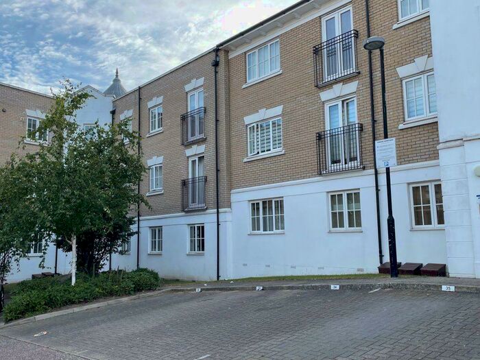 1 Bedroom Flat To Rent In Town Centre, CO1