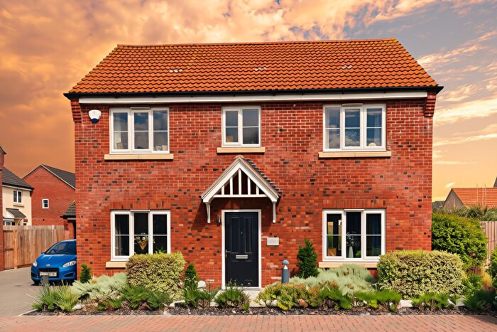4 Bedroom Detached House For Sale In Lowestoft Road, Hopton, Great Yarmouth, NR31