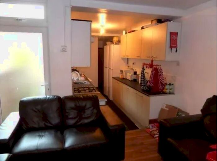 7 Bedroom Terraced House To Rent In Luton Road, Birmingham, B29