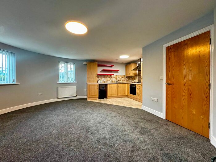 2 Bedroom Flat To Rent In Woodmans Hall, The Street, Boughton-Under-Blean, Faversham, ME13