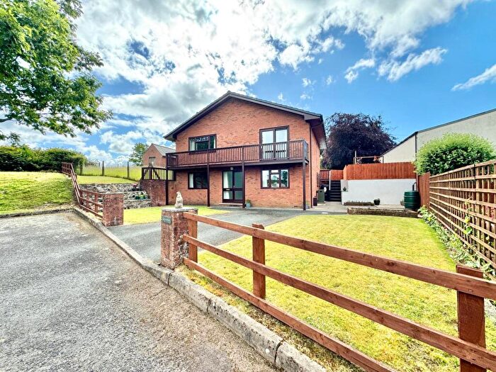 4 Bedroom Detached House For Sale In Newbridge-on-Wye, Llandrindod Wells, Powys, LD1