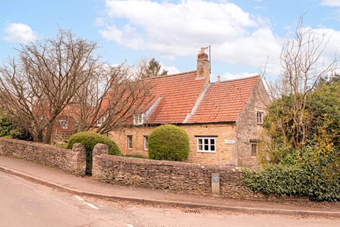 4 Bedroom Semi Detached House For Sale In High Street, Castle Bytham, NG33