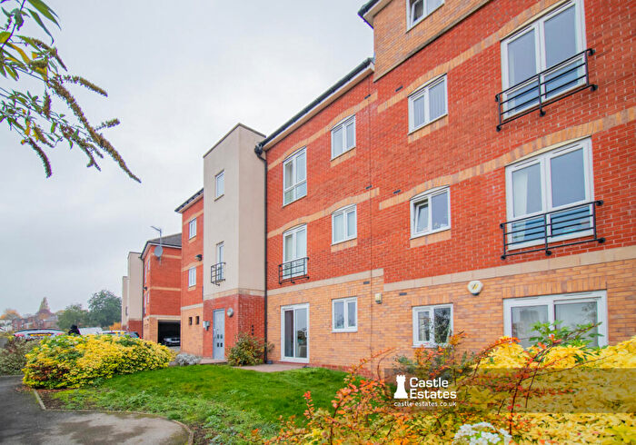 2 Bedroom Flat For Sale In Cranmer Street, Nottingham, NG3