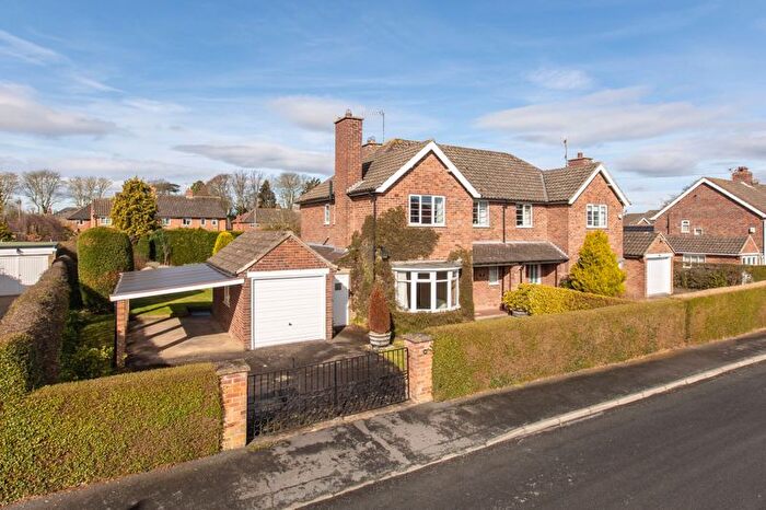 3 Bedroom Semi-Detached House For Sale In Middlecave Drive, Malton, YO17
