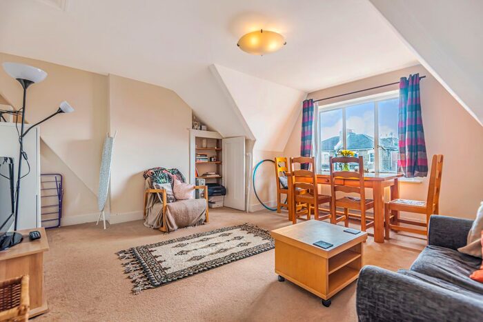 2 Bedroom Flat To Rent In Breakspears Road, Brockley, London, SE4