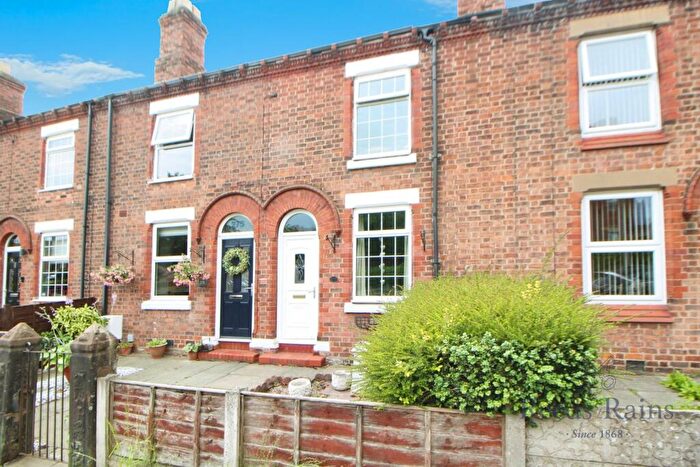 2 Bedroom Terraced House For Sale In Runcorn Road, Barnton, Northwich, Cheshire, CW8