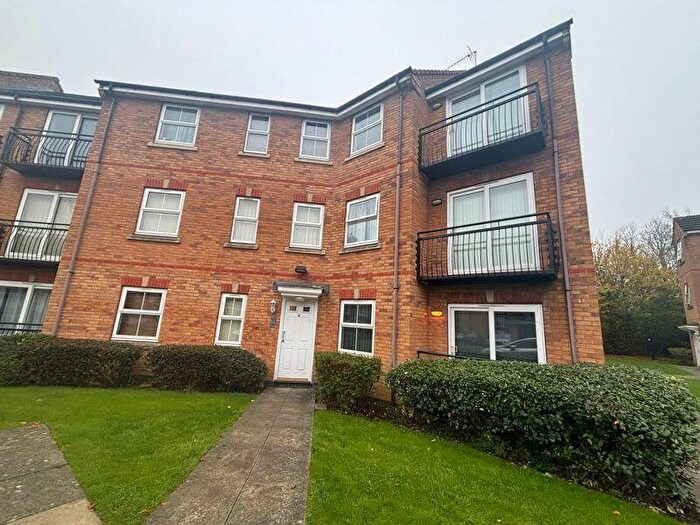 2 Bedroom Flat To Rent In Strathern Road, Glenfield, LE3