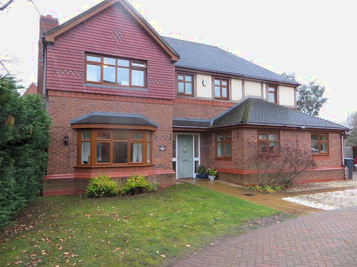 4 Bedroom Detached House To Rent In Rumbush Lane, Shirley, Solihull, B90