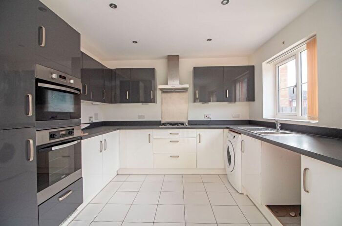 4 Bedroom Detached House For Sale In South Downs Rise, Bedhampton, PO9